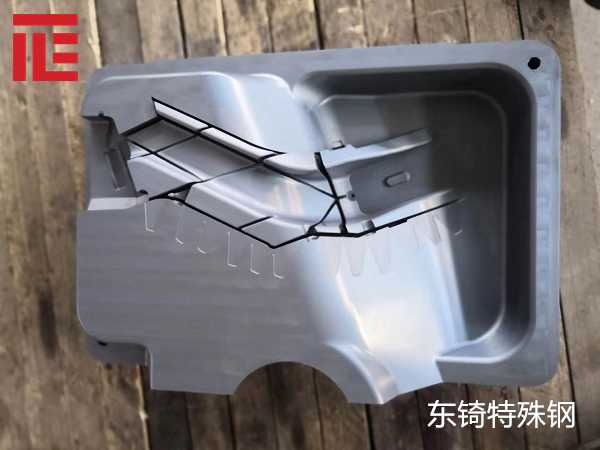 日本sus630钢材广东区代理，从小孔成形来看凸模与凹模用钢的介绍